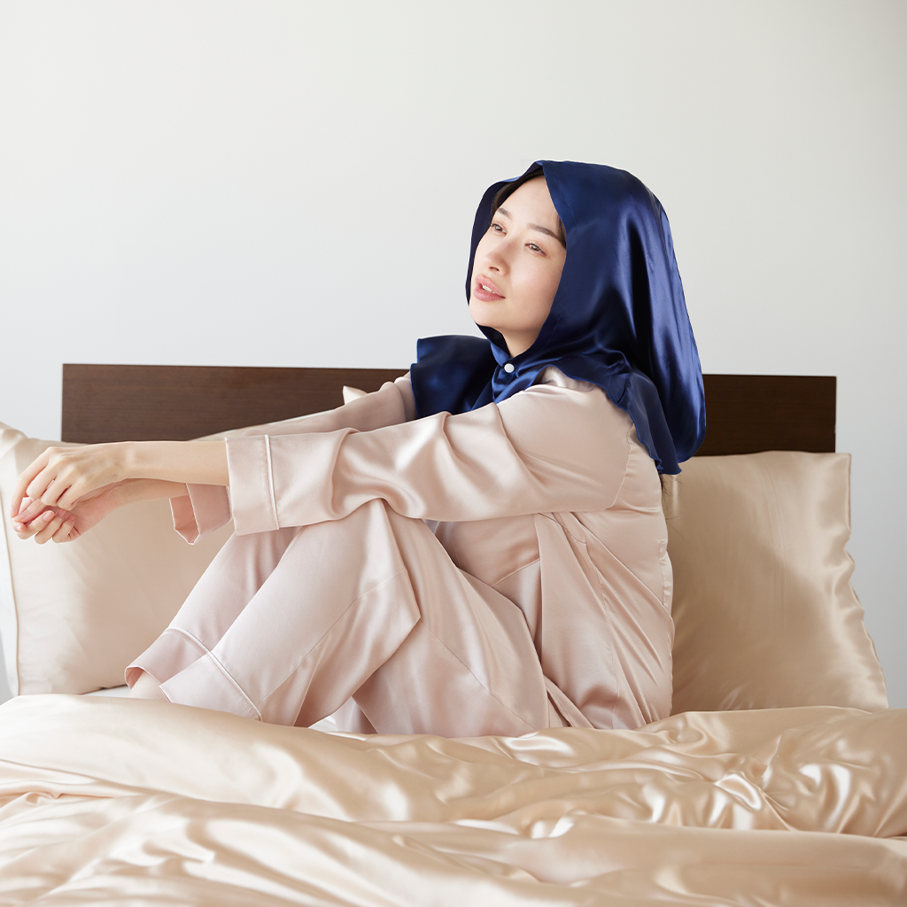 シルクナイトフーディ 筒型